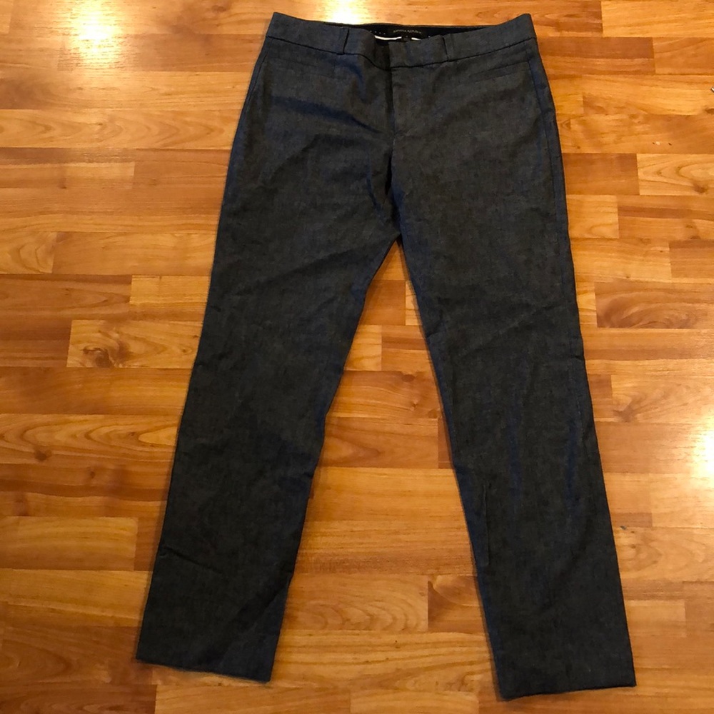 Banana Republic Sloan style dress pant, size 4